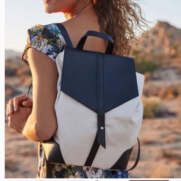 ?nwt Deux Lux Demi backpack black white